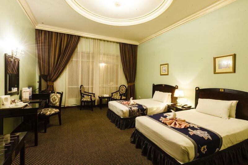 Hotel Ewan